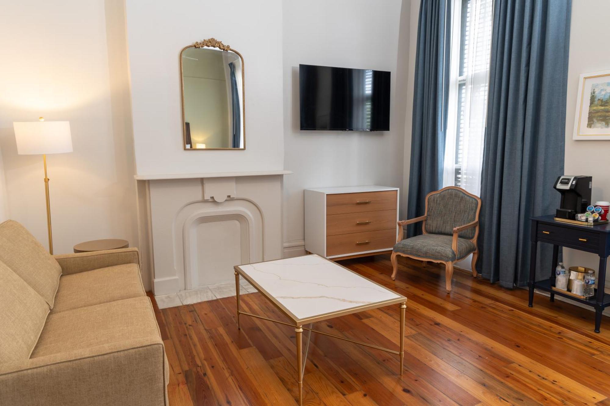 Inn On St. Ann, A French Quarter Guest Houses Property نيو أورلينز المظهر الخارجي الصورة