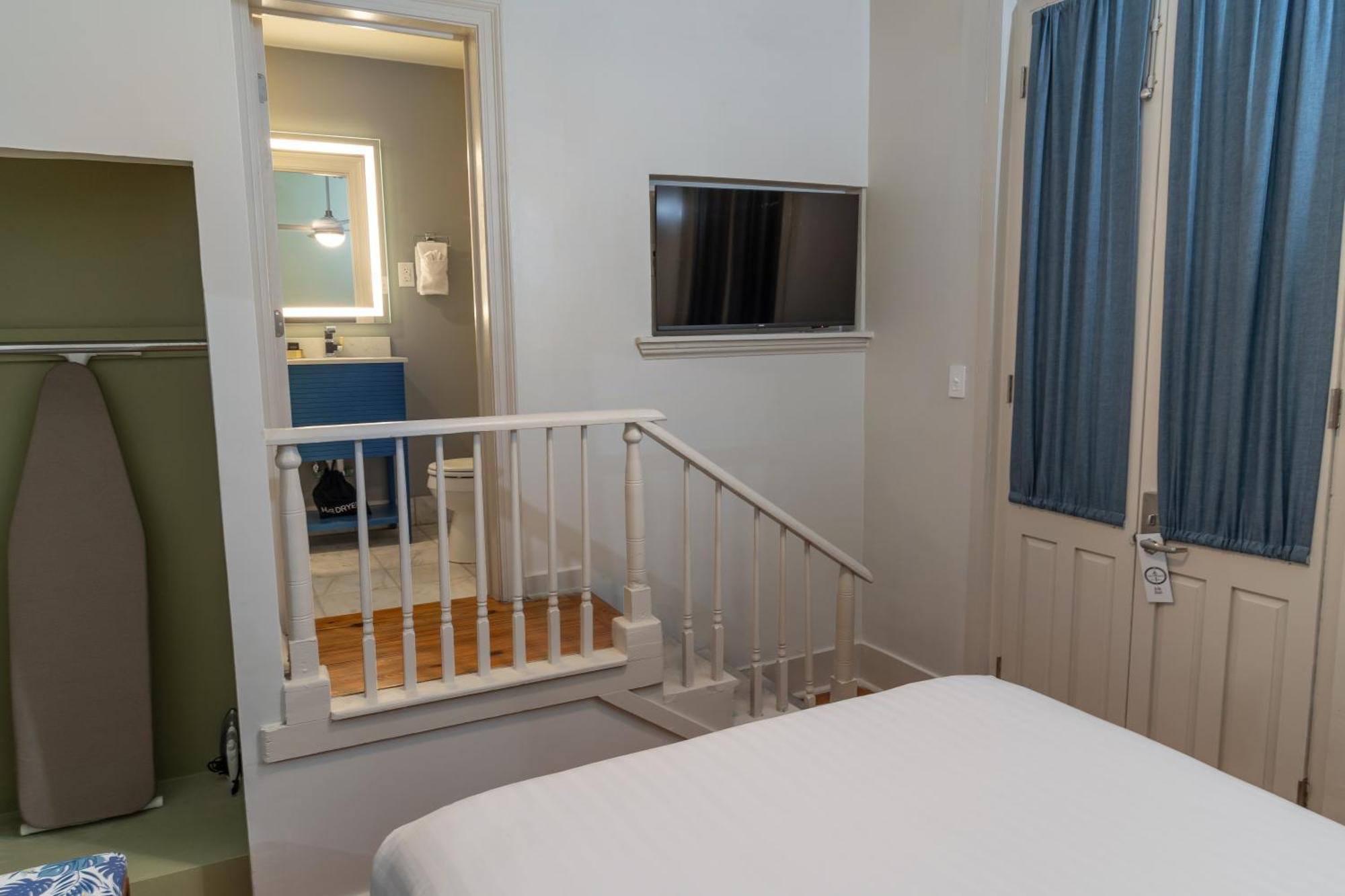 Inn On St. Ann, A French Quarter Guest Houses Property نيو أورلينز المظهر الخارجي الصورة